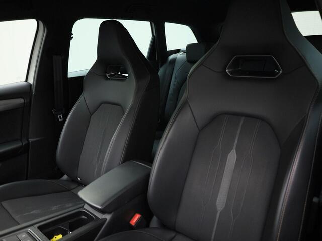 Cupra Leon Sportstourer 1.4e-Hybrid PHEV 150kw 204PK DSG | Navigatie | Leder/stof | Parkeersensoren | 18" velgen | Sportstoelen |
