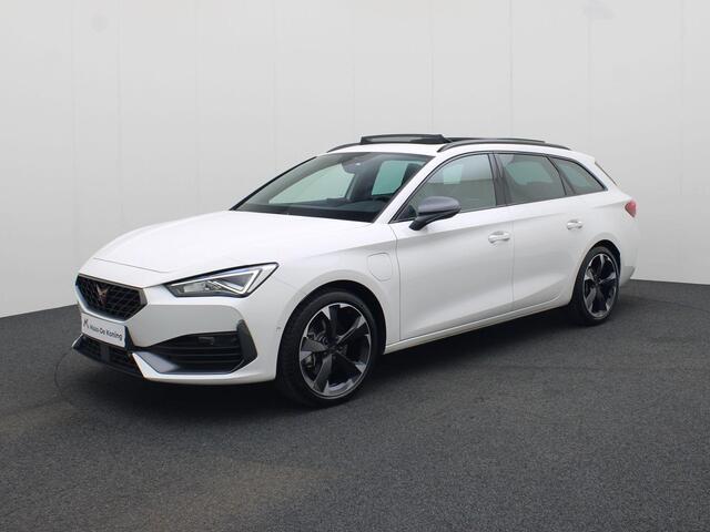 Cupra Leon Sportstourer 1.4e-Hybrid 150kW/204PK DSG · Panoramadak · Navigatie · Stoel- & stuurverwarming