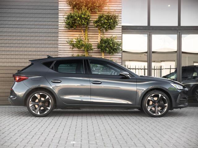 Cupra Leon Sportstourer 1.4 e-Hybrid VZ Adrenaline Kuipstoel ACC Leer