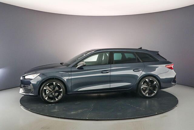 Cupra Leon Sportstourer Business 1.4 TSI e-Hybrid 204pk DSG Automaat Adaptive cruise control, Navigatie, Stuurwiel verwarmd, Parkeersensor achter, LED koplampen
