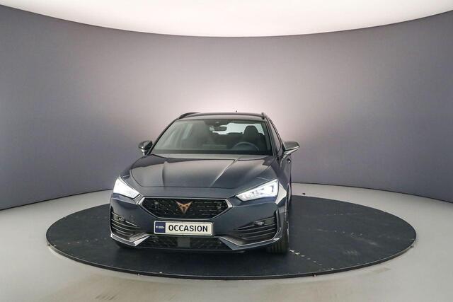 Cupra Leon Sportstourer Business 1.4 TSI e-Hybrid 204pk DSG Automaat Adaptive cruise control, Navigatie, Stuurwiel verwarmd, Parkeersensor achter, LED koplampen