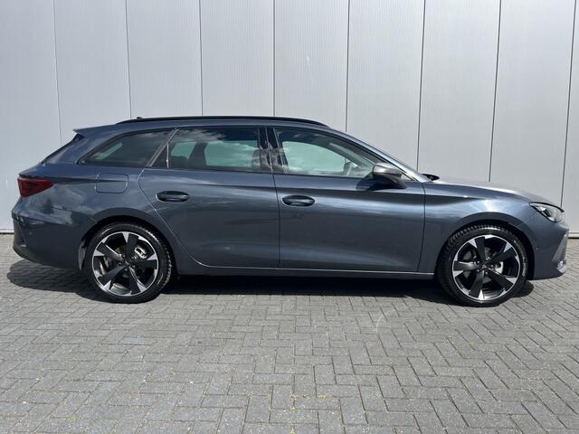 Cupra Leon Sportstourer 1.5 TSI e-Hybrid Business Carplay Camera 18"