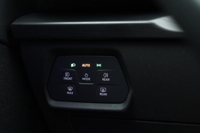 Cupra Leon Sportstourer 1.4 e-Hybrid | Adapt. Cruise | Camera | Apple CarPlay | Stoel- Stuurverw. | Keyless