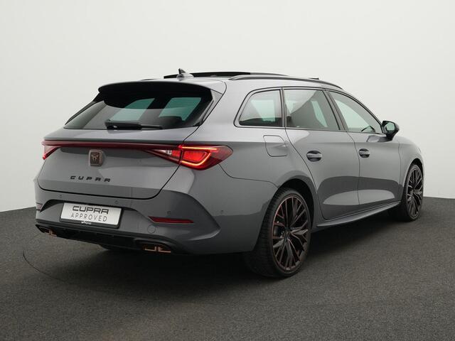 Cupra Leon Sportstourer 1.4 e-Hybrid 245 pk DSG VZ Performance | Panoramadak | Leder | Geheugenstoel | Supersport stuur | Adaptief onderstel