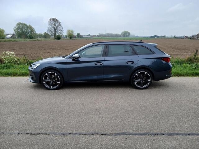Cupra Leon Sportstourer 1.5 eTSI Business Edition Plus DSG-7 + Electr. uitklapb. Trekhaak.