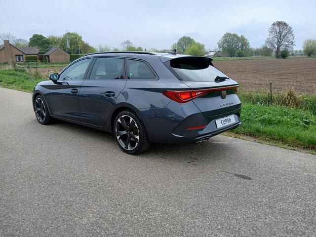 Cupra Leon Sportstourer 1.5 eTSI Business Edition Plus DSG-7 + Electr. uitklapb. Trekhaak.