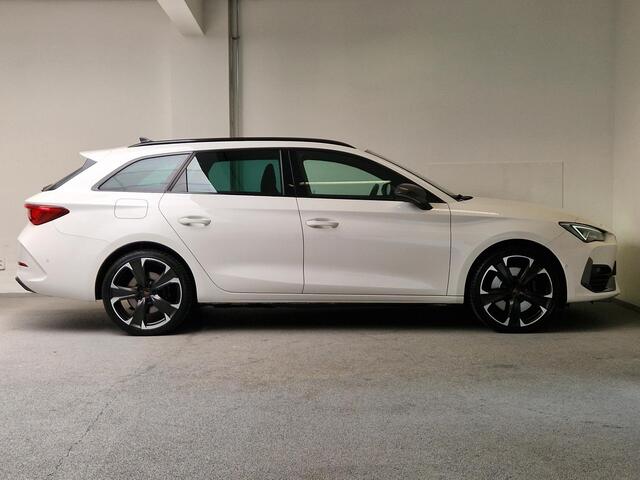Cupra Leon Sportstourer 1.4 e-Hybrid VZ Business | TREKHAAK | VIRTUAL | CARPLAY |