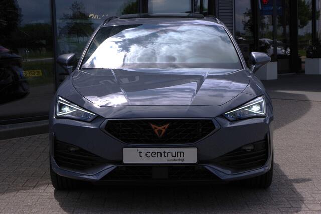 Cupra Leon Sportstourer 1.4 e-Hybrid VZ Copper Edition, Panoramadak, Adap. Cruise Control, Camera, IClimate