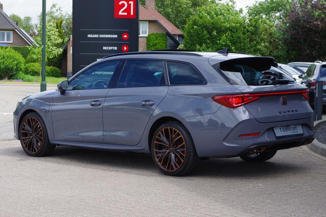Cupra Leon Sportstourer 1.4 e-Hybrid VZ Copper Edition, Panoramadak, Adap. Cruise Control, Camera, IClimate