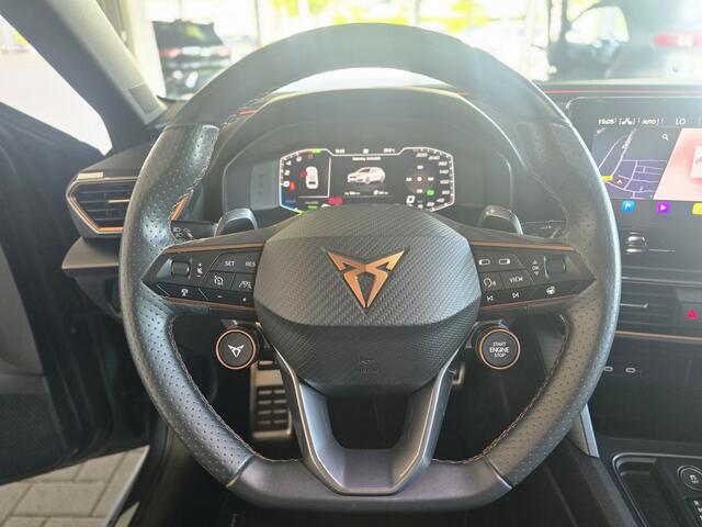 Cupra Leon Sportstourer 1.4 e-Hybrid VZ Copper Edition / Dealer Onderhouden / Pano Dak / Stoel-/Stuurverwarming