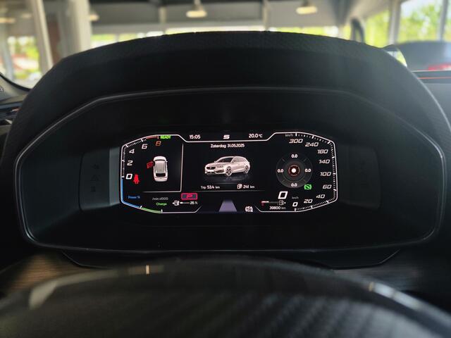 Cupra Leon Sportstourer 1.4 e-Hybrid VZ Copper Edition / Dealer Onderhouden / Pano Dak / Stoel-/Stuurverwarming