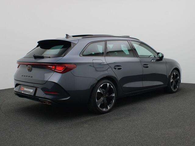 Cupra Leon Sportstourer 1.4 e-Hybrid Business 204PK DSG full led, adaptive cruise met travel assist, stuur-stoelverwarming, panoramadak, achteruitrijcamera, keyless, alarm, 18" lichtmetaal