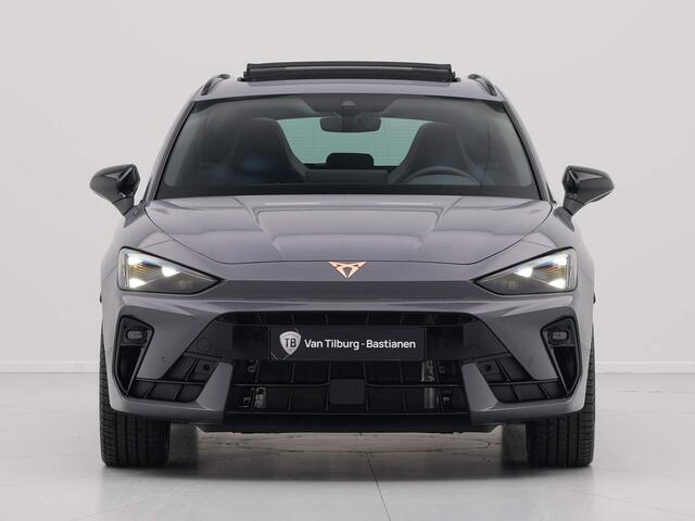 Cupra Leon Sportstourer 1.5 TSI e-Hybrid Business Panorama Camera Sennheiser Acc