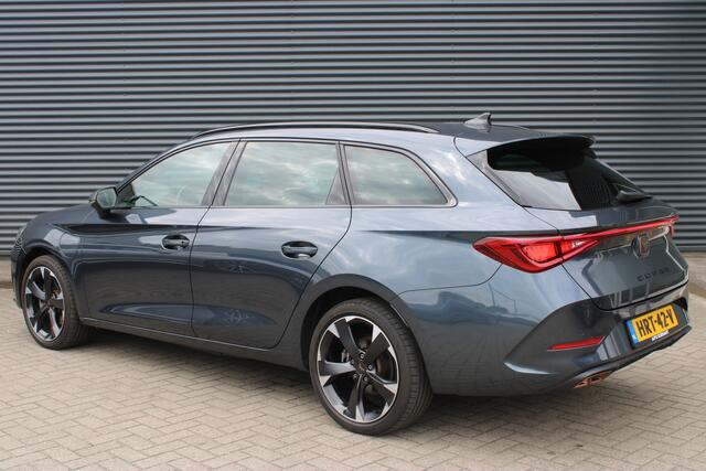 Cupra Leon Sportstourer 1.4 e-Hybrid VZ Adrenaline Stuur-Stoelverwarming Carplay Full-LED