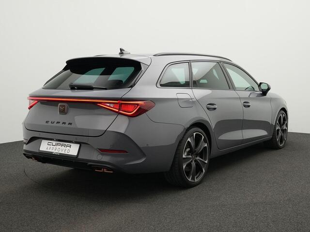 Cupra Leon Sportstourer VZ 1.4 e-Hybrid 245 pk DSG Business | LED | Achteruitrijcamera | Park Assist | Stoelverwarming | Keyless | 19 inch