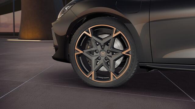 Cupra Leon Sportstourer 1.5 TSI e-Hybrid 272 6DSG VZ Performance | Achteruitrijcamera | Digitaal instrumentenpaneel (Virtual Cockpit) | Draadloze Apple CarPlay(TM), Android Auto(TM)