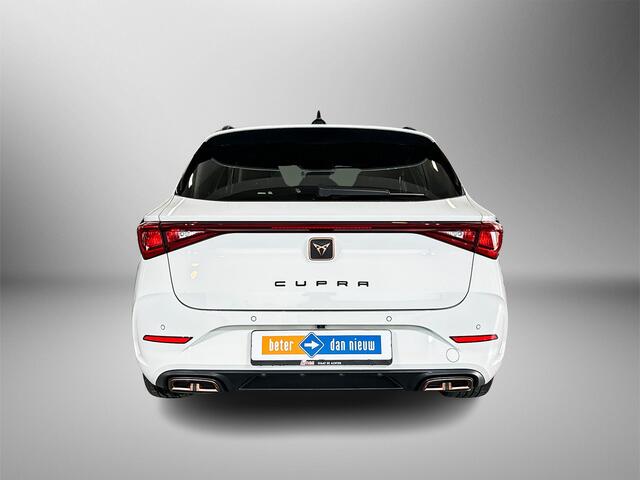Cupra Leon Sportstourer 1.4 204pk e-Hybrid / Apple CarPlay, Android Auto / Achteruitrijcamera / Cruise Control /