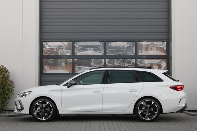 Cupra Leon Sportstourer 1.5 TSI e-Hybrid 204 pk Business | Achteruitrijcamera | Elektris