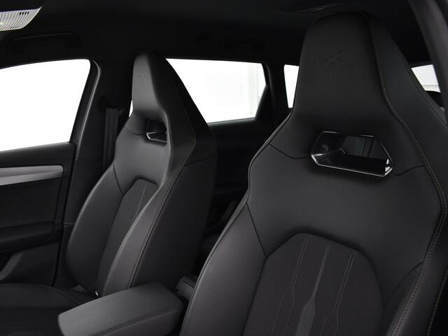 Cupra Leon Sportstourer 1.4 245pk DSG e-Hybrid VZ Business · Keyless · Apple/Android Car Play · Navi · P-Sensoren · 19'' Inch ·