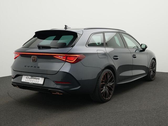 Cupra Leon Sportstourer 1.4 245 pk DSG e-Hybrid VZ Performance | Trekhaak | Adaptief sportonderstel | Achteruitrijcamera | Stuur-/stoelverwarming