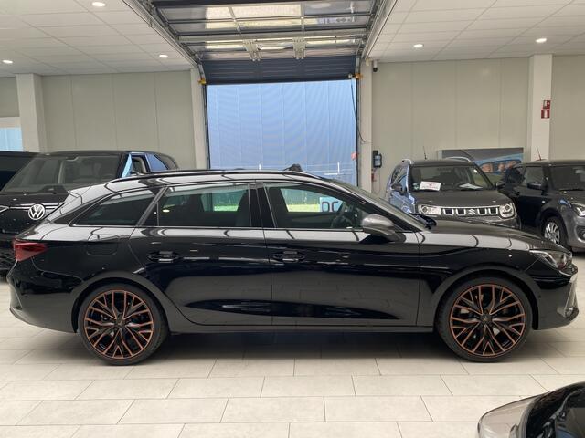 Cupra Leon Sportstourer 1.5 TSI e-Hybide VZ Ext [ PANORAMADAK I CLIMA I CAMERA I NAVI ]
