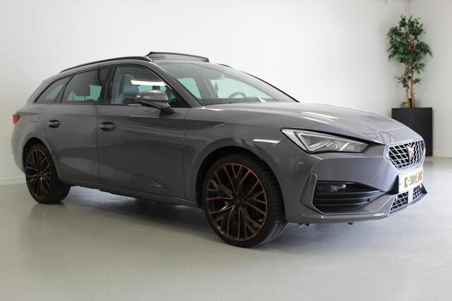 Cupra Leon Sportstourer 1.4 e-Hybrid VZ Copper Edition | PANO-DAK | 19'LMV | STOEL+STUUR/VERW | ACC | CLIMA | VOL-LEDER | KEYLESS |
