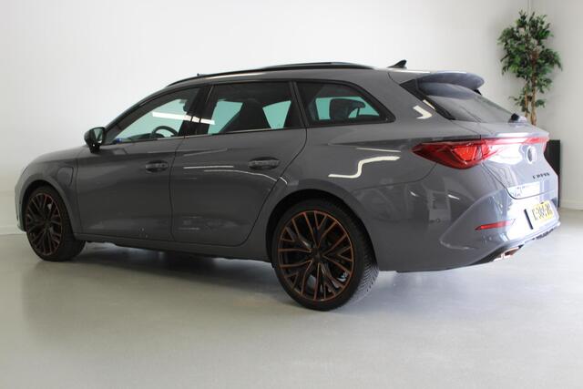 Cupra Leon Sportstourer 1.4 e-Hybrid VZ Copper Edition | PANO-DAK | 19'LMV | STOEL+STUUR/VERW | ACC | CLIMA | VOL-LEDER | KEYLESS |