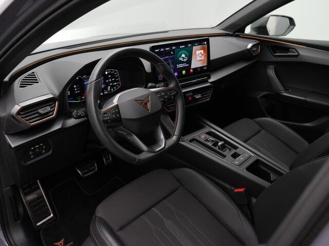Cupra Leon Sportstourer 1.4 245 pk DSG e-Hybrid VZ Performance | Trekhaak | Adaptief sportonderstel | Stuur-/stoelverwarming | Achteruitrijcamera