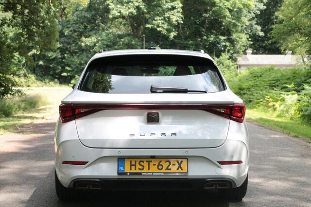 Cupra Leon Sportstourer 1.4 e-Hybrid VZ Business | Trekhaak | Camera | Carplay