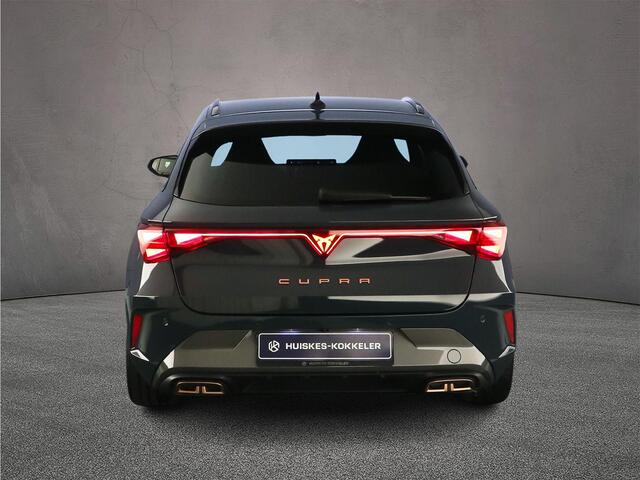 Cupra Leon Sportstourer VZ Performance 1.5 TSI e-Hybrid 272pk DSG Automaat Trekhaak, Adaptive cruise control, Navigatie, Achteruitrijcamera, Elektrische achterklep