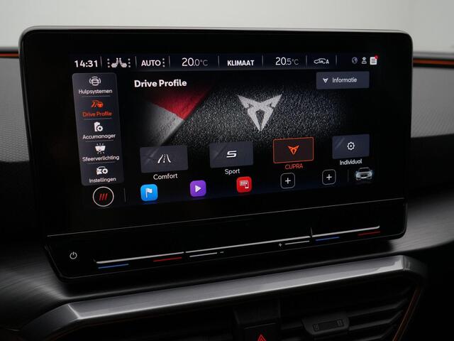 Cupra Leon Sportstourer 1.4 245 pk DSG e-Hybrid VZ Performance | Adaptief onderstel | Stuur-/stoelverwarming | Adaptive Cruise | Navigatie