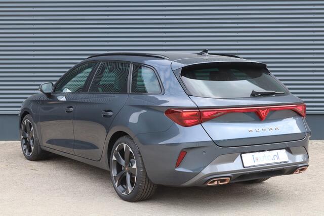 Cupra Leon Sportstourer 1.5 TSI e-Hybrid Business LED/Keyless/Camera/Virtual Cockpit/Elek. klep/Acc/18"/Trekhaak wegkl.