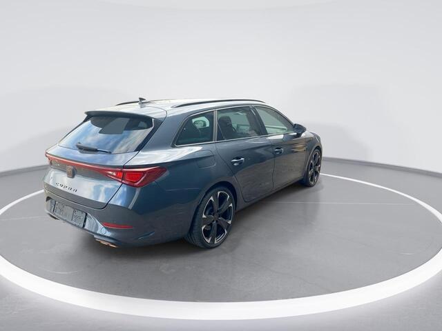Cupra Leon Sportstourer 1.4e-Hybrid 180kW/245PK VZ DSG · Trekhaak · Camera + Parkeersensoren · Navigatie · Garantie tot april 2027 of 90000km