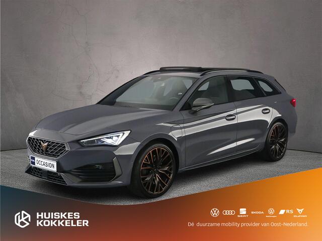 Cupra Leon Sportstourer VZ Performance 1.4 TSI e-Hybrid 245pk DSG Automaat Panoramadak, Beats audio, LED matrix koplampen, Adaptive cruise control, Achteruitrijcamera, Elektrische achterklep