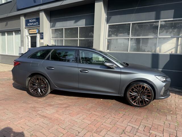 Cupra Leon Sportstourer 1.4 e-Hybrid VZ Adrenaline F1 KNOP 245pk 1e eigen dealer onderhouden !!