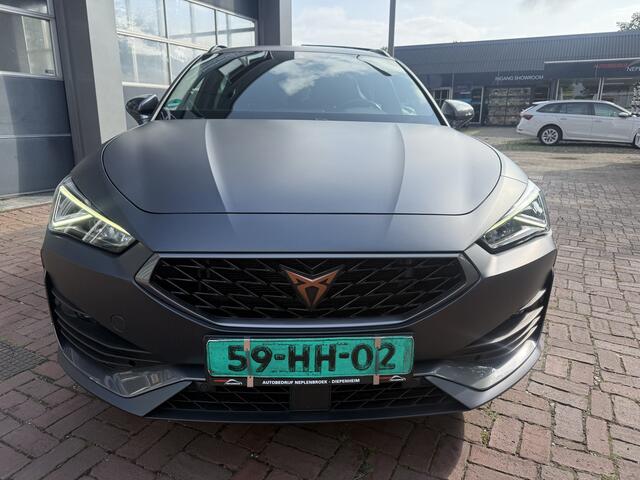 Cupra Leon Sportstourer 1.4 e-Hybrid VZ Adrenaline F1 KNOP 245pk 1e eigen dealer onderhouden !!