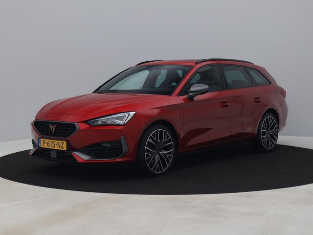 Cupra Leon Sportstourer 1.4 e-Hybrid VZ Performance | CAMERA | KEYLESS | ADAPTIVE | STOEL- EN STUURVERW.