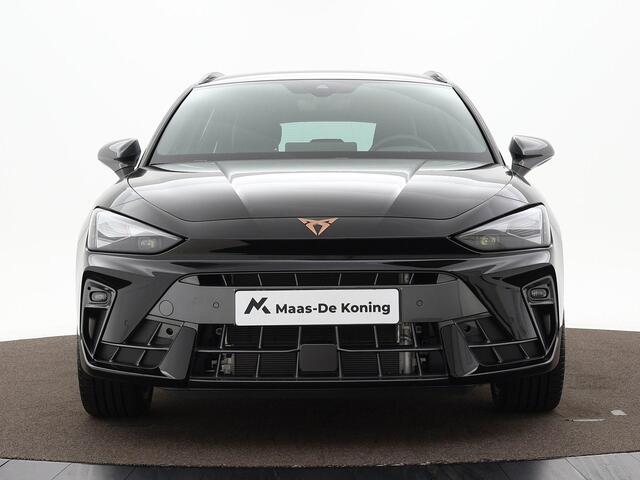 Cupra Leon Sportstourer 1.5 Tsi 204pk DGS e-Hybrid Business · Camera · Apple/Android Car play · Elek. Trekhaak · Keyless · 18'' Inch · Garantie t/m 21-05-2028 of 100.000km