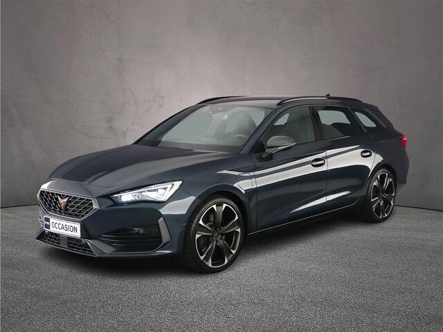Cupra Leon Sportstourer VZ Adrenaline 1.4 TSI e-Hybrid 245pk DSG Automaat Trekhaak, Achteruitrijcamera, Adaptive cruise control, Navigatie, LED koplampen, Stuurwiel verwarmd