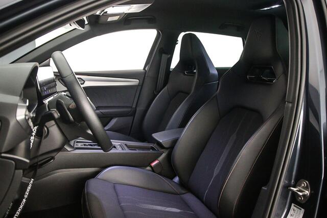 Cupra Leon Sportstourer VZ Adrenaline 1.4 TSI e-Hybrid 245pk DSG Automaat Trekhaak, Achteruitrijcamera, Adaptive cruise control, Navigatie, LED koplampen, Stuurwiel verwarmd