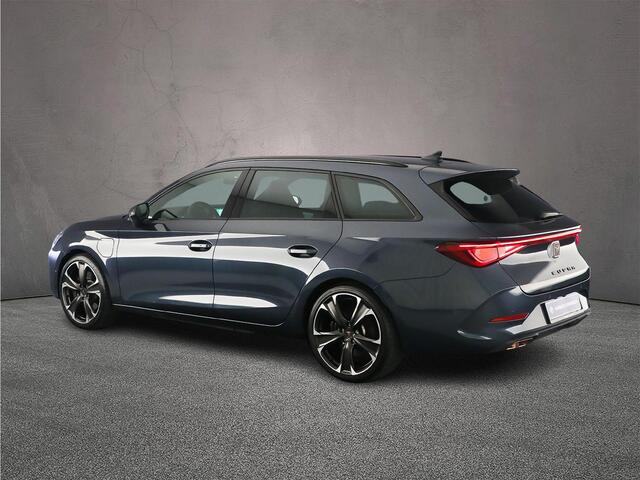 Cupra Leon Sportstourer VZ Adrenaline 1.4 TSI e-Hybrid 245pk DSG Automaat Trekhaak, Achteruitrijcamera, Adaptive cruise control, Navigatie, LED koplampen, Stuurwiel verwarmd