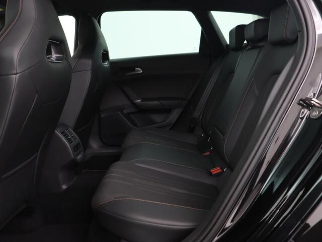 Cupra Leon Sportstourer 1.4 e-Hybrid Copper Edition | Camera | Sportstoelen | LED | Apple Carplay |