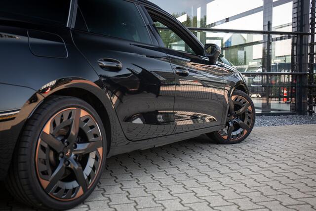 Cupra Leon Sportstourer 1.4 e-Hybrid Business , Sfeerverlichting, Stuur/stoelverwarming, Lane assist,