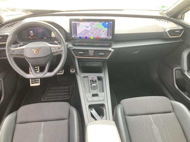 Cupra Leon Sportstourer 1.4e-Hybrid 150kW/204PK VZ DSG · Navigatie · Camera + Parkeersensoren · Keyless