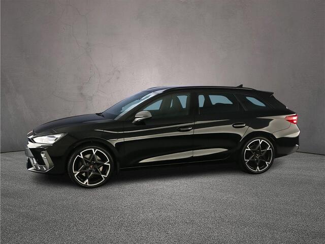 Cupra Leon Sportstourer VZ Performance 1.5 TSI e-Hybrid 272pk DSG Automaat Trekhaak, Achteruitrijcamera, Elektrische achterklep, Adaptive cruise control, Stuurwiel verwarmd