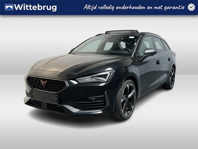Cupra Leon Sportstourer 1.4 e-Hybrid Performance / AUTOMAAT/ PANO/ CAMERA/ PARK. SENSOREN/ MEMORY SEATS/ KEYLESS/ CRUISE/ STOEL-STUURVERWARM./ FULL LINK/ NAVI/ CLIMA/ DAB/ 18" LMV