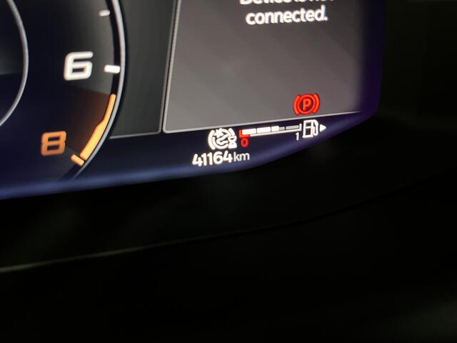 Cupra Leon Sportstourer 1.4 e-Hybrid Performance / AUTOMAAT/ PANO/ CAMERA/ PARK. SENSOREN/ MEMORY SEATS/ KEYLESS/ CRUISE/ STOEL-STUURVERWARM./ FULL LINK/ NAVI/ CLIMA/ DAB/ 18" LMV