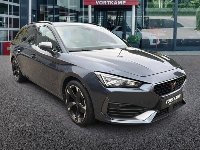 Cupra Leon Sportstourer 1.4 TSI DSG E-HYBRID CAMERA/NAVI/ACC/STOEL-STUURVERW