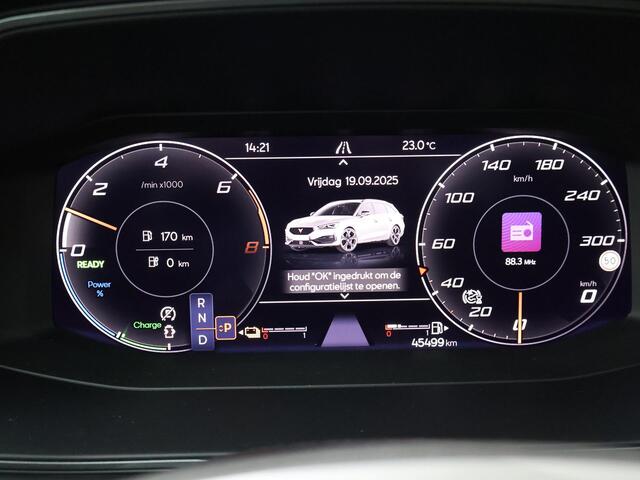 Cupra Leon Sportstourer 1.4 e-Hybrid VZ Business | 245 PK | SoH 89% | LED verlichting | Adaptive cruise control | Navigatiesysteem |