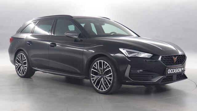 Cupra Leon Sportstourer 1.4 TSI eHybrid 245pk PHEV VZ Performance Limited / Panoramadak / Stoel+Stuurverwarming / Camera / Demonstratievoertuig